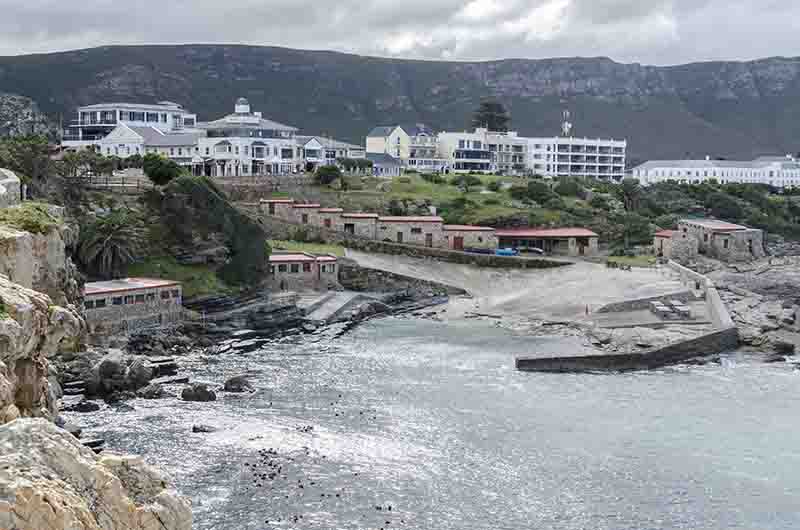 75 - Sudafrica - Hermanus - costa